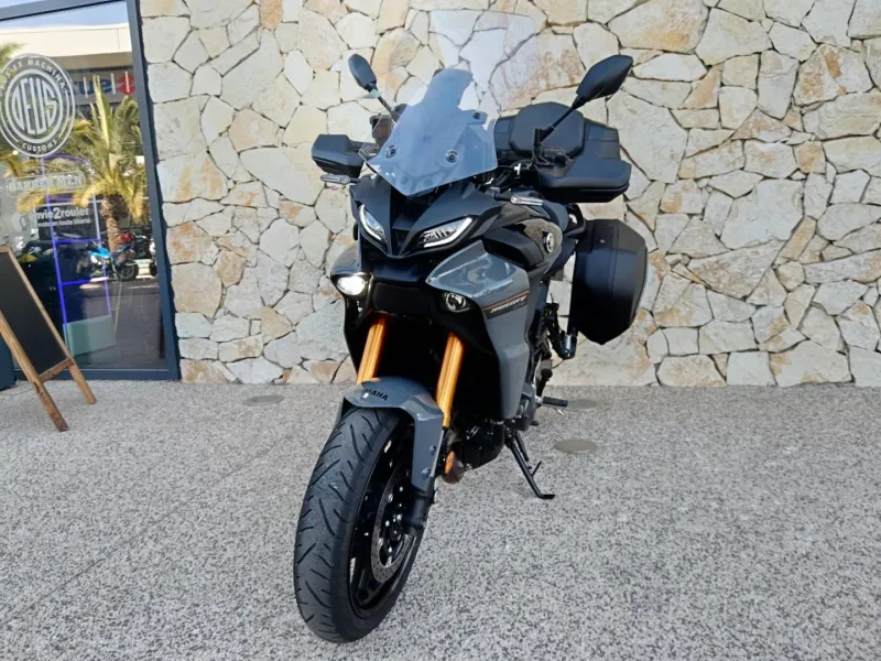 YAMAHA 9 900 GT +