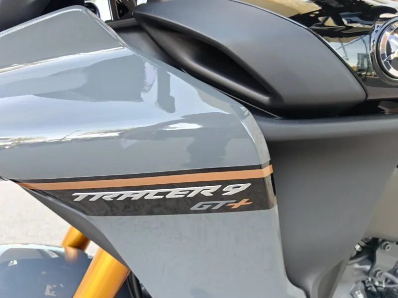 YAMAHA 9 900 GT +