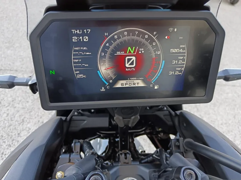 YAMAHA 9 900 GT +