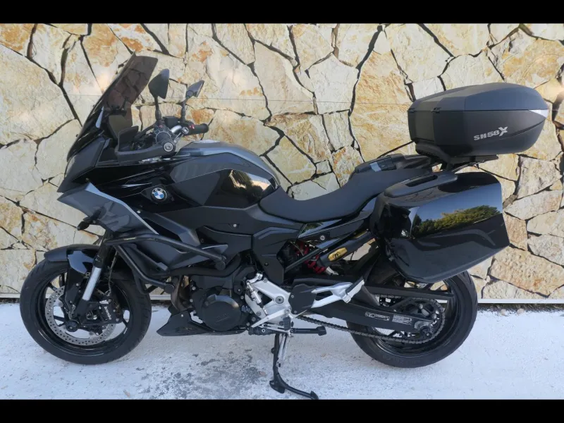 BMW 900 XR A2 Style Triple Black Finition Pro + Options ( F900XR )