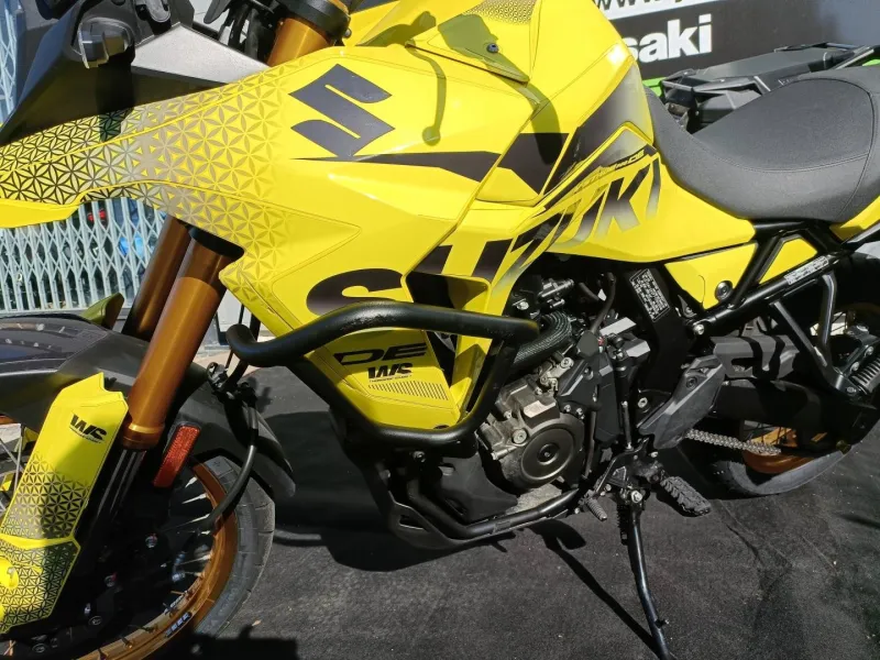 SUZUKI 800 DE PACK TOURER