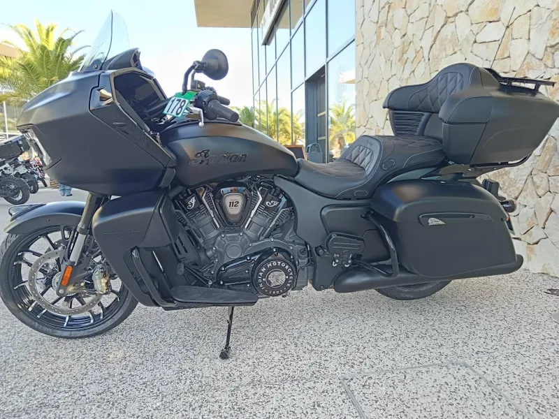 INDIAN 1768 Dark Horse 2025  1470km