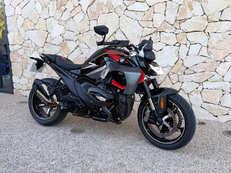 BMW 1300 R FULL PACK ET 719