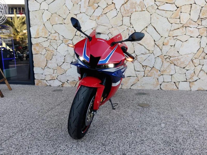 HONDA 600 RR + options  cbr600rr