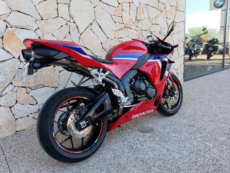 HONDA 600 RR + options  cbr600rr