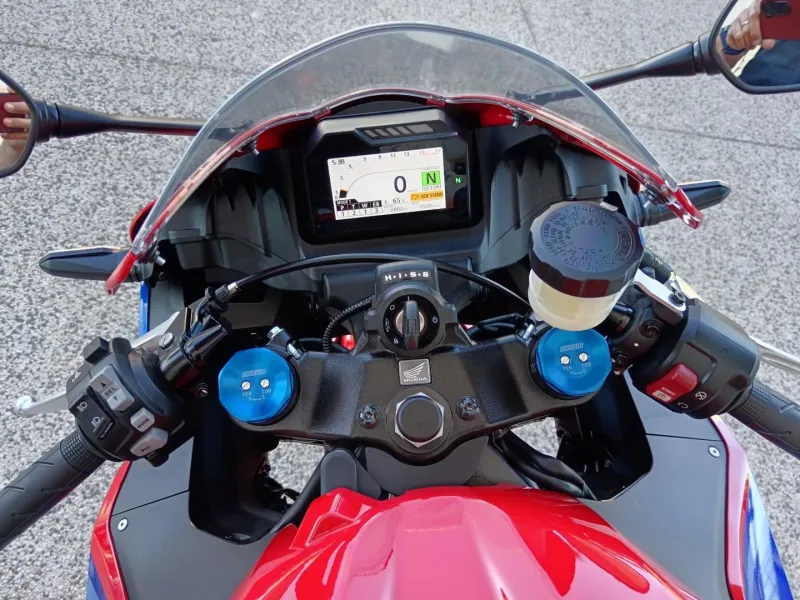 HONDA 600 RR + options  cbr600rr