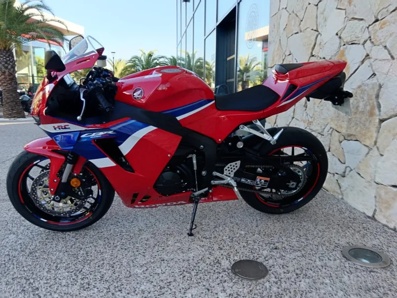 HONDA 600 RR + options  cbr600rr