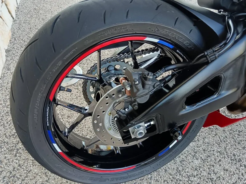 HONDA 600 RR + options  cbr600rr