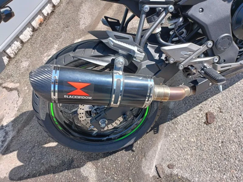 KAWASAKI 125 GAR 13/06/2030 POT,BULLE,CAPEAU DE SELLE A SAISIR