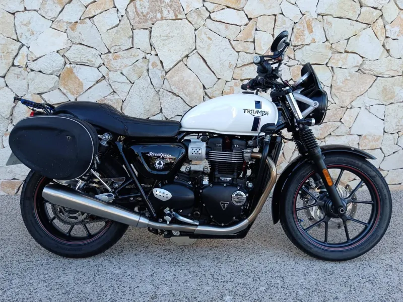 TRIUMPH 900 ABS beaucoup options