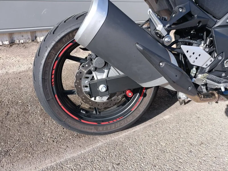 KAWASAKI 750  REVISEE,GARANTIE,A SAISIR