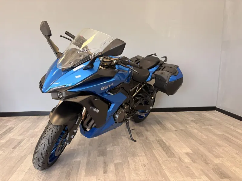 SUZUKI 1000 2024