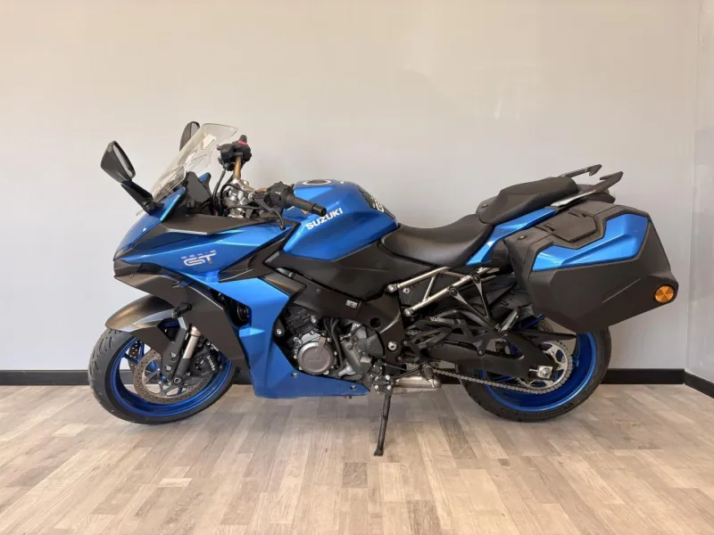 SUZUKI 1000 2024
