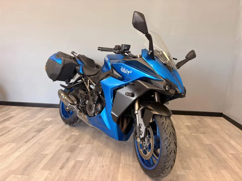 SUZUKI 1000 2024