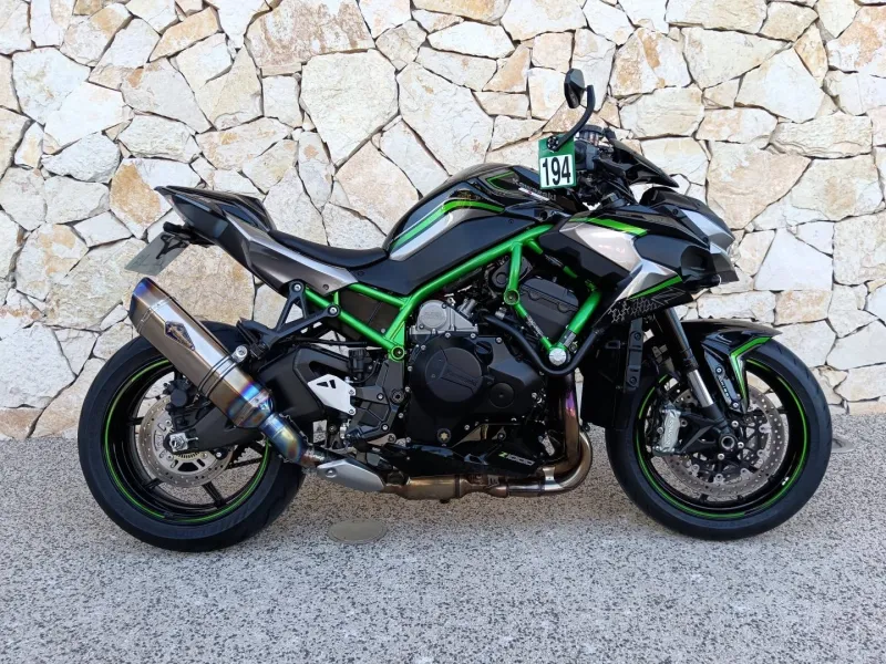 KAWASAKI 1000 H2 2021 200cv + pot