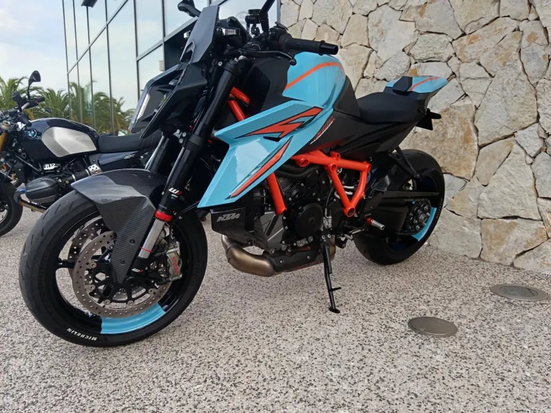 KTM 1390 R MODELE UNIQUE. + OPTIONS