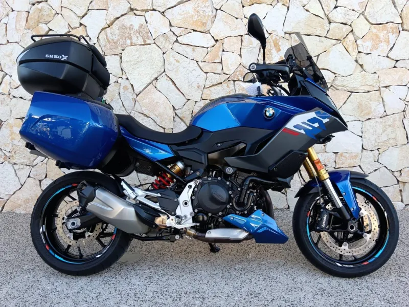 BMW 900 XR