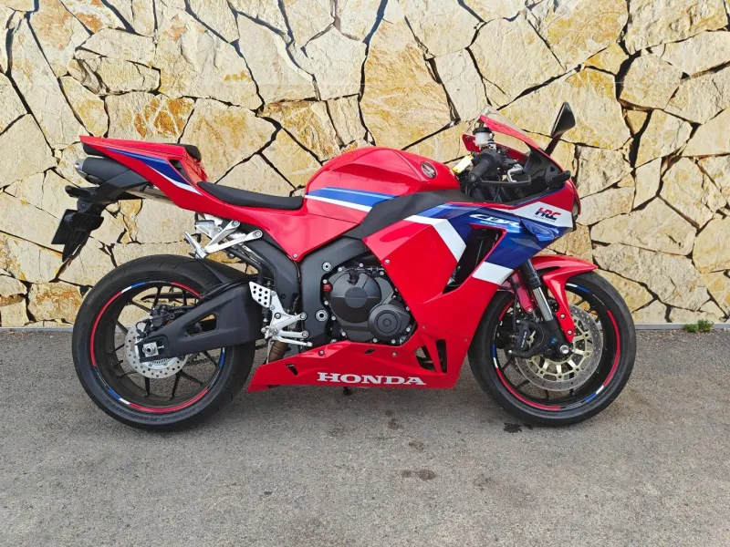 HONDA CBR 600 RR