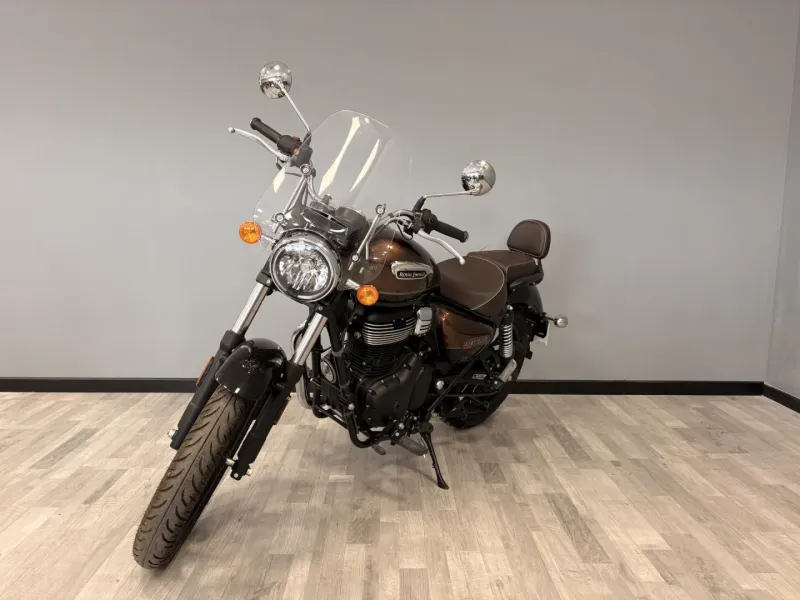 ROYAL ENFIELD Meteor 350 Supernova