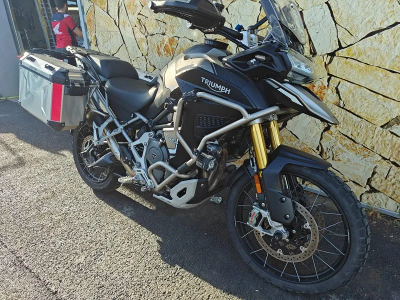 TRIUMPH Tiger 1200 Rally Explorateur