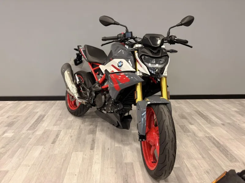 BMW G 310 R