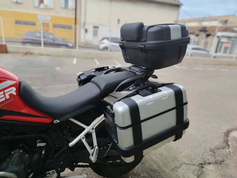 TRIUMPH 900 GT Aragón Edition BRIDABLE A2 POT AROW