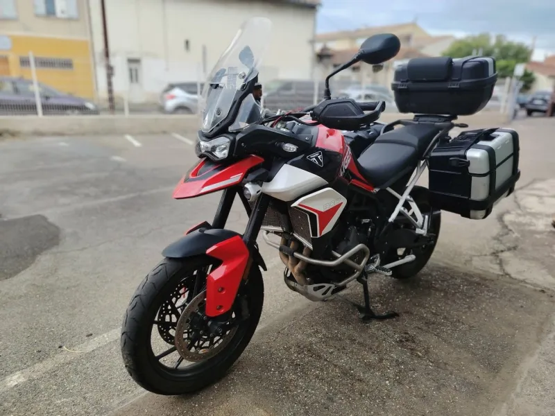 TRIUMPH 900 GT Aragón Edition BRIDABLE A2 POT AROW