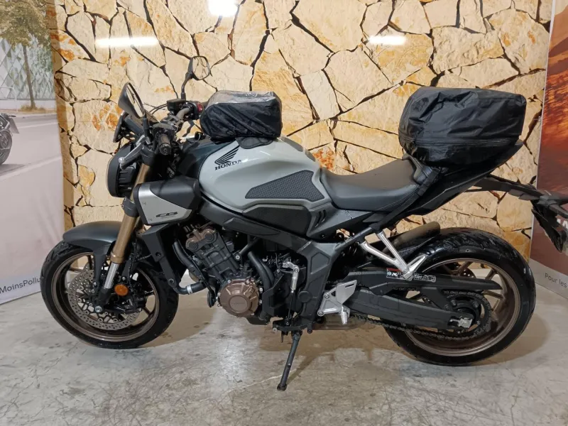 HONDA CB 650 R 2023