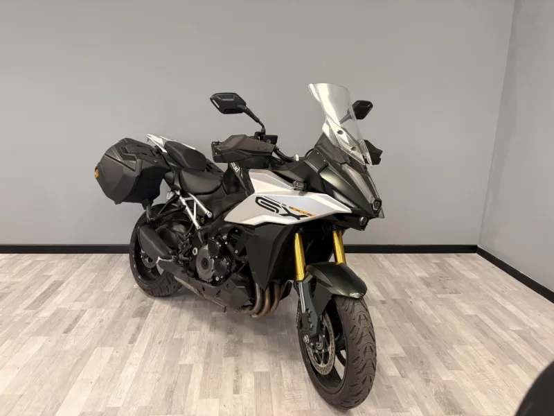 SUZUKI GSX-S 1000 GX