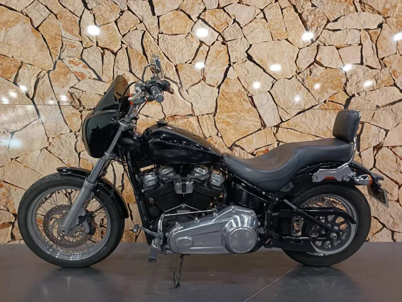 HARLEY-DAVIDSON 1745 Noir