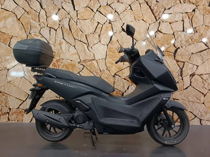 KYMCO 50 CC SKYTOWN 50