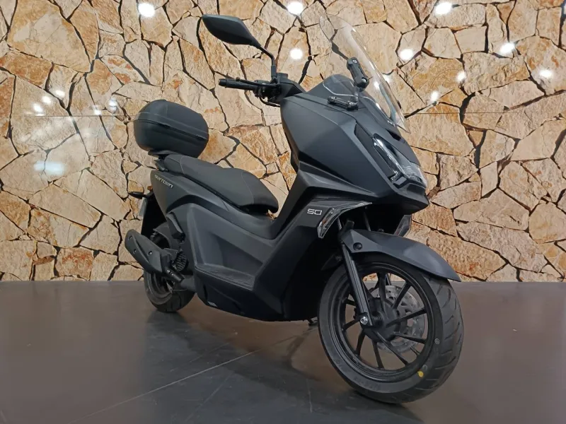 KYMCO 50 CC SKYTOWN 50
