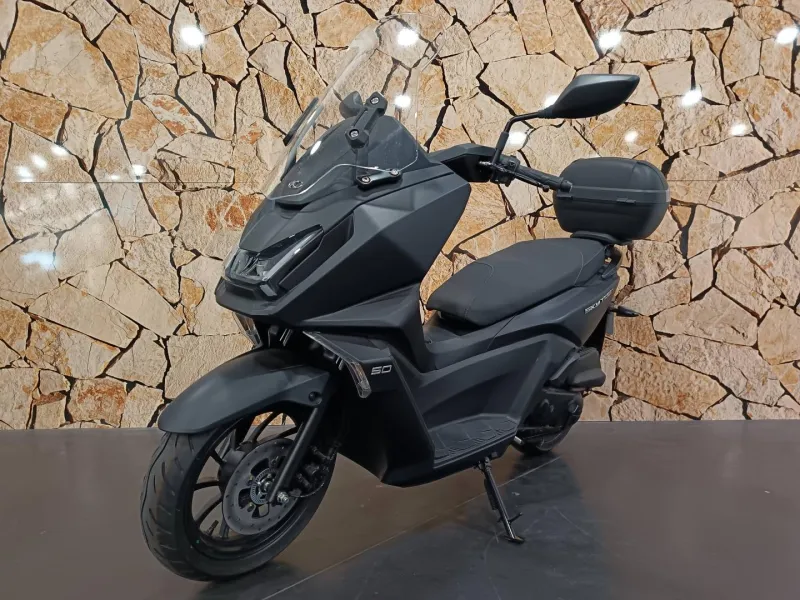 KYMCO 50 CC SKYTOWN 50