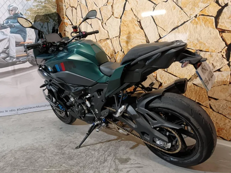 BMW M 1000 XR