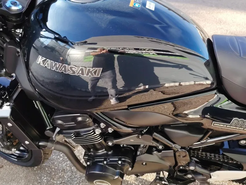 KAWASAKI 900 RS Black Ball Edition 2026 1ER MAIN GAR 29/04/2030