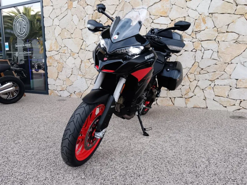 DUCATI V2 S Travel