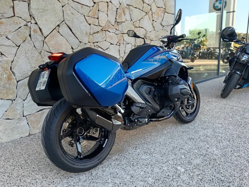 BMW 1300 R full pack + options