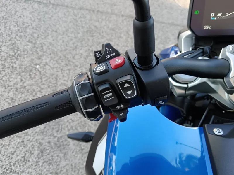 BMW 1300 R full pack + options