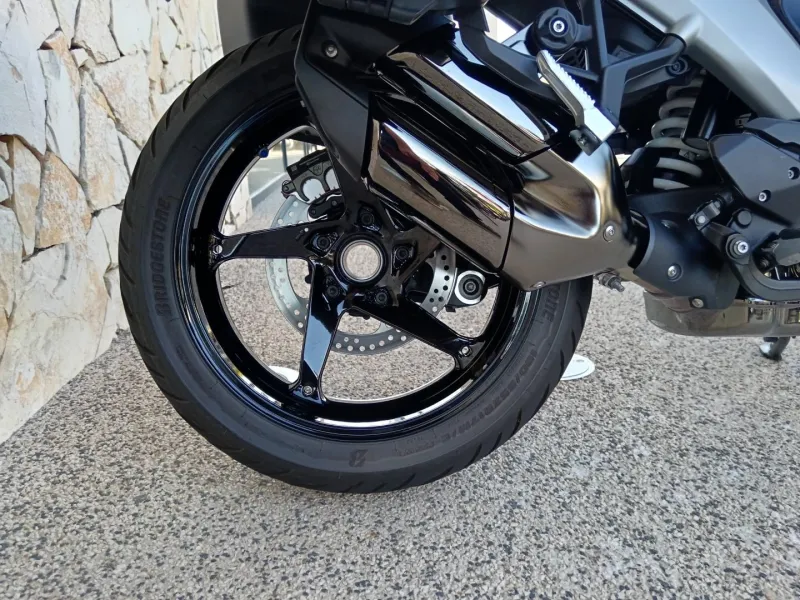 BMW 1300 R full pack + options