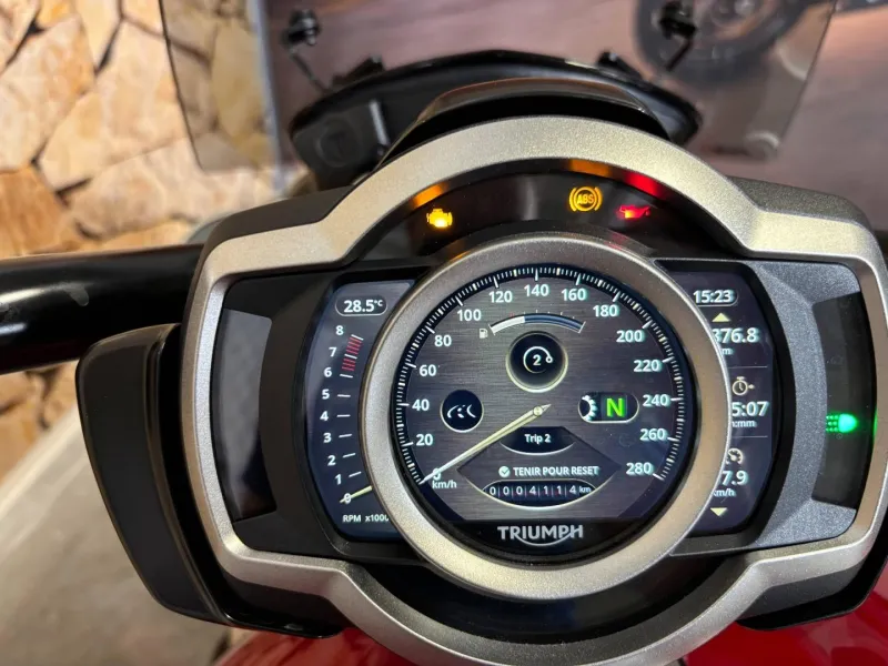 TRIUMPH Rocket III 2500 R 221 Spéciale Edition