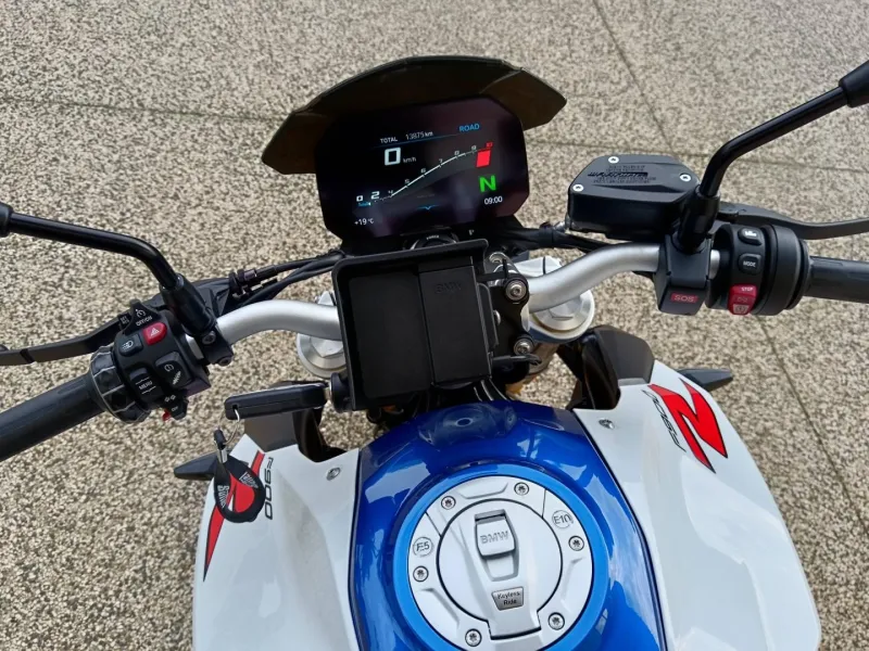 BMW 900 R A2  FULL PACK