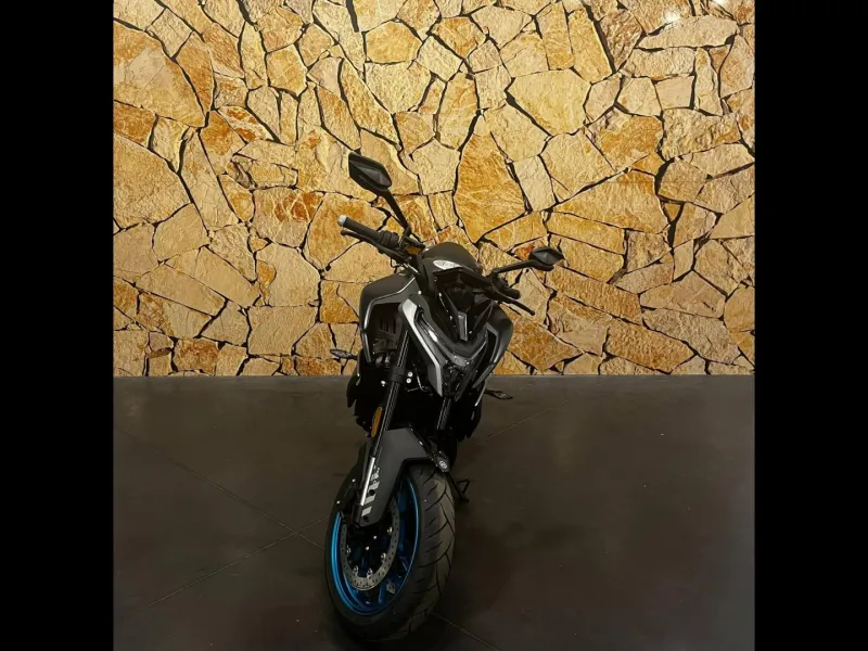 CF MOTO 