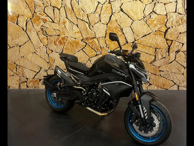CF MOTO 