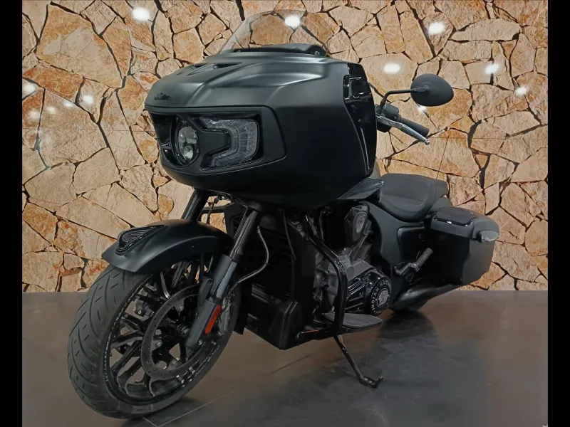 INDIAN 1768 Dark Horse 2025