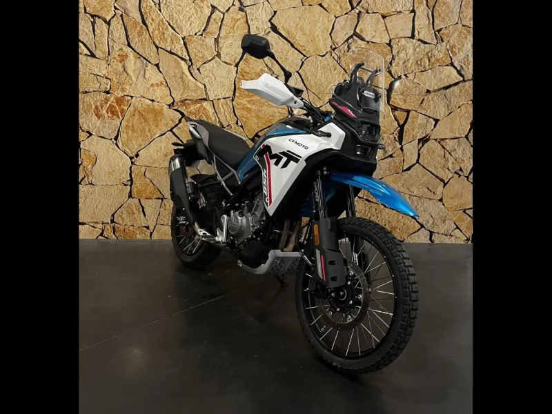 CF MOTO SOLO