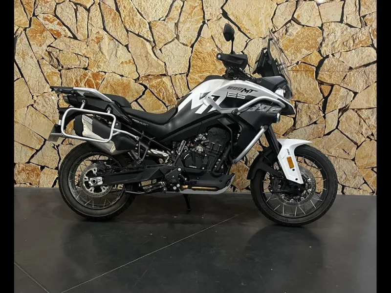 CF MOTO SOLO