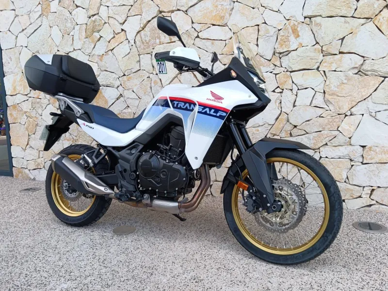 HONDA 750 Transalp + Options