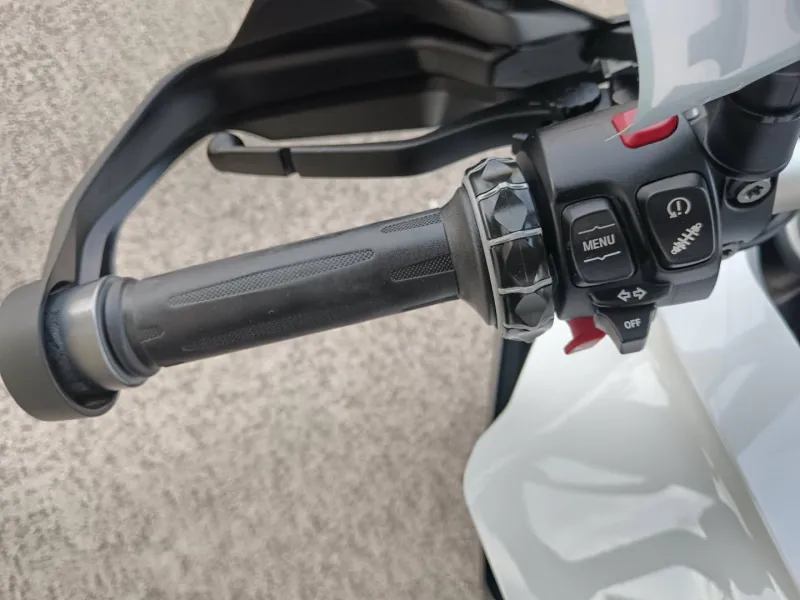 BMW 900 XR A2