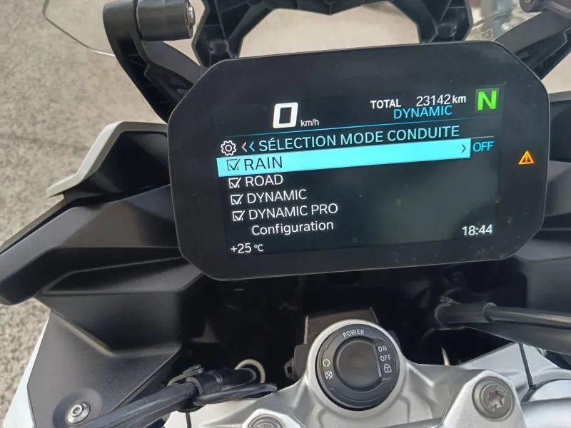 BMW 900 XR A2