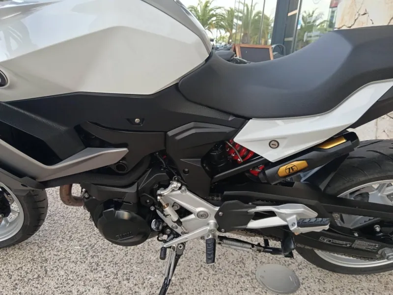 BMW 900 XR A2